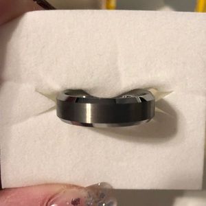 Tungsten Carbide size 8 band NWT